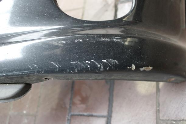 Foto: STOSSSTANGE / STOSSFÄNGER VORN eines Peugeot 206 CC 110