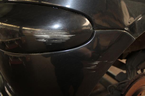Foto: STOSSTANGE / STOSSFÄNGER HINTEN eines Peugeot 206 CC 110