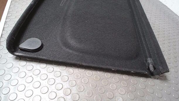 Foto: HUTABLAGE eines VW Golf 1.4 Aktion