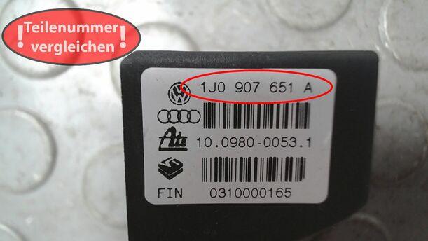 Foto: QUERBESCHLEUNIGUNGSSENSOR/ SENSOR QUERBESCHLEUNIGUNG eines VW Golf 1.4 Aktion