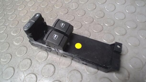Foto: FENSTERHEBERSCHALTER eines VW Golf 1.4 Aktion