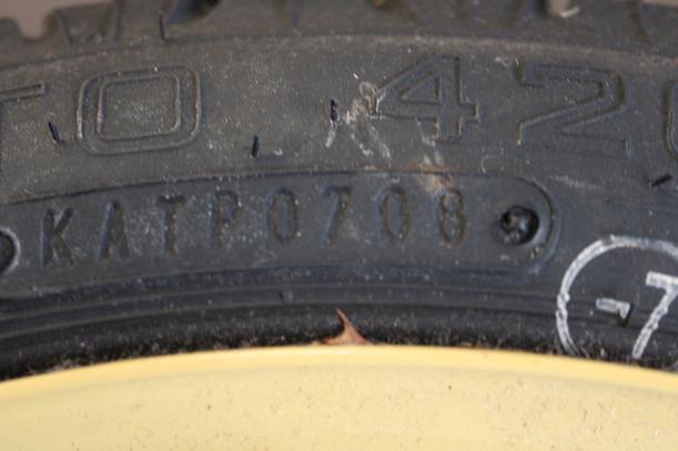 Foto: RESERVERAD/ NOTRAD eines Daihatsu Sirion 1.0