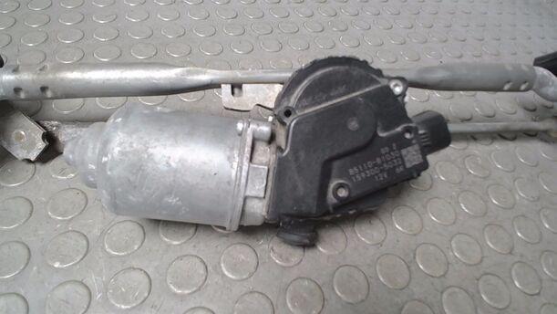 Foto: SCHEIBENWISCHERMOTOR VORN eines Daihatsu Sirion 1.0