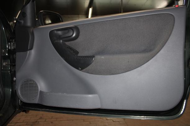 Foto: TÜR RECHTS ( 2/3 TÜRER ) eines Opel Corsa 1.2 16V