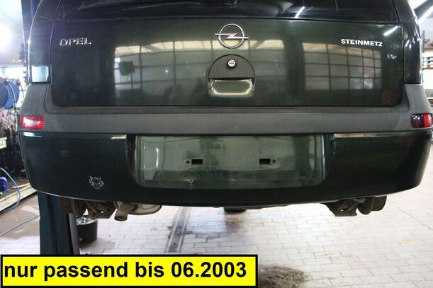 Foto: STOSSFÄNGER/ STOßSTANGE HINTEN ( VOR FACELIFT ) eines Opel Corsa 1.2 16V