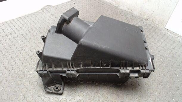 Foto: LUFTFILTERKASTEN eines Audi A3 1.6