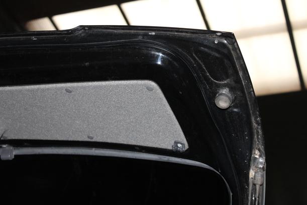Foto: HECKKLAPPE/ HECKDECKEL ( 4/5 TÜRER ) eines Opel Corsa 16V
