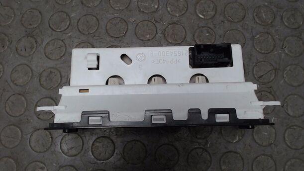 Foto: INFORMATIONSDISPLAY eines Peugeot 206+ 60