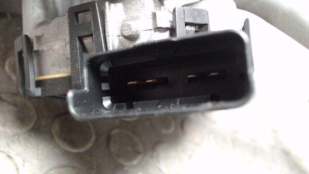 Foto: SCHEIBENWISCHERMOTOR VORN eines Peugeot 206+ 60