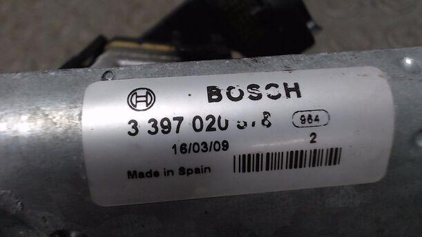 Foto: SCHEIBENWISCHERMOTOR VORN eines Peugeot 206+ 60