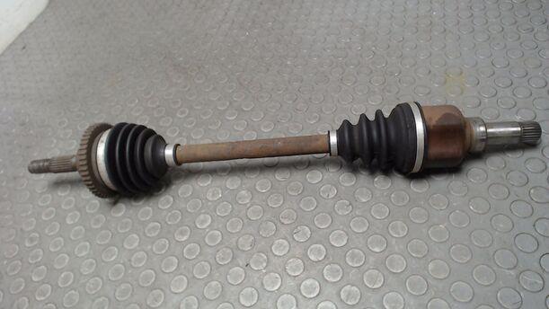 Foto: ANTRIEBSWELLE LINKS eines Peugeot 206+ 60