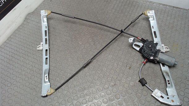 Foto: FENSTERHEBER VORN LINKS eines Peugeot 206+ 60