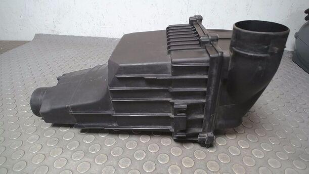 Foto: LUFTFILTERKASTEN NFU eines Peugeot 206 CC 110