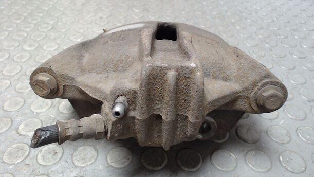 Foto: BREMSSATTEL VORN LINKS eines Peugeot 206+ 60