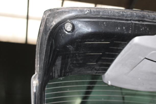 Foto: HECKKLAPPE/ HECKDECKEL eines VW Fox 1.2