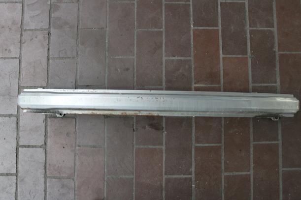 Foto: VERSTÄRKUNG HINTEN ( COMBI ) eines Skoda Fabia 1.2 HTP Combi