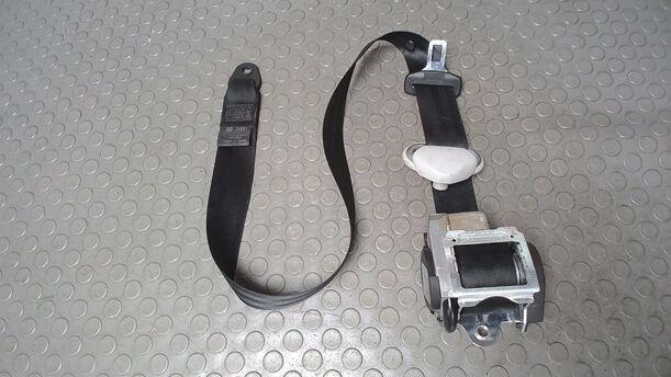 Foto: SICHERHEITSGURT VORN RECHTS eines VW Fox 1.2