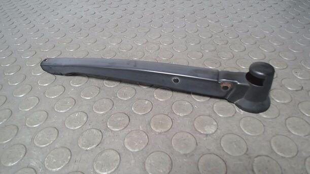 Foto: SCHEIBENWISCHERARM HINTEN eines VW Fox 1.2