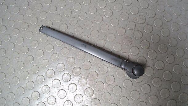 Foto: SCHEIBENWISCHERARM HINTEN eines VW Fox 1.2