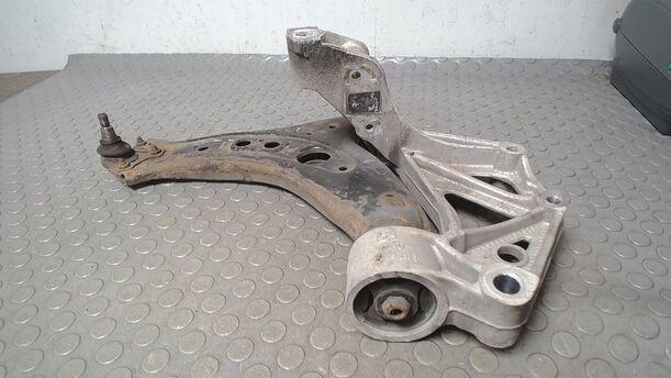 Foto: QUERLENKER VORN LINKS eines VW Fox 1.2