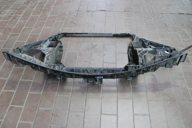 Foto: FRONTBLECH/ SCHLOSSTRÄGER eines BMW X3 3.0d