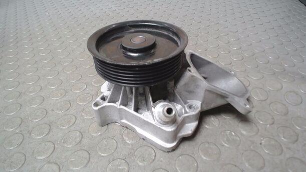 Foto: WASSERPUMPE ( ZUBEHÖR ) eines BMW X3 3.0d