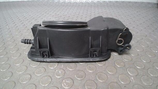 Foto: TANKKLAPPE/ TANKDECKEL eines BMW X3 3.0d