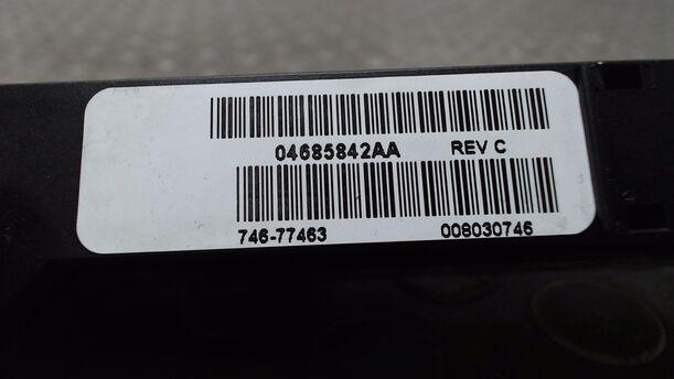 Foto: SCHALTERLEISTE WARNBLINK / SITZHEIZUNG / HECKSCHEIBE eines Chrysler Grand Voyager 2.5 CRD