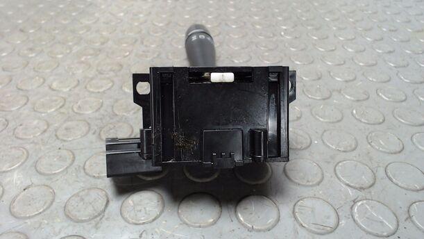 Foto: BLINKSCHALTER / KOMBISCHALTER eines Chrysler Grand Voyager 2.5 CRD