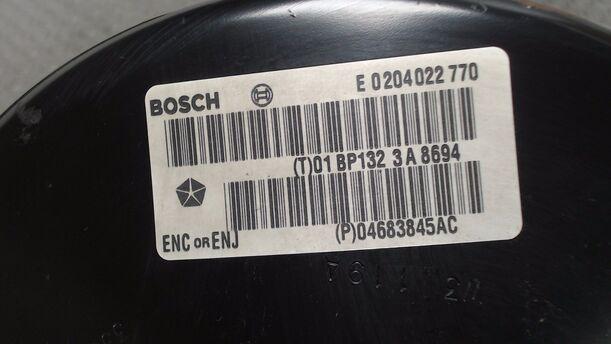 Foto: BREMSKRAFTVERSTÄRKER eines Chrysler Grand Voyager 2.5 CRD