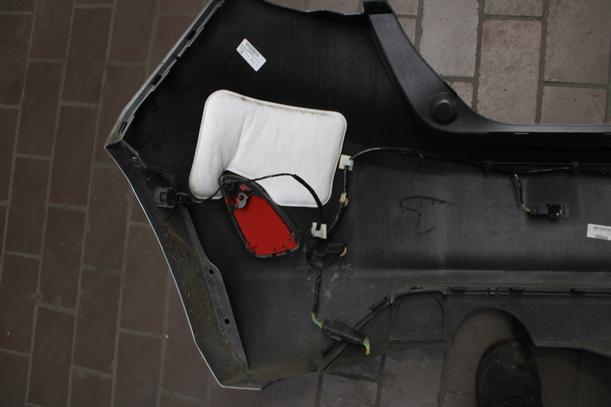 Foto: STOSSFÄNGER / STOßSTANGE HINTEN eines Ford Fiesta 1.0 EcoBoost S&S Aut.