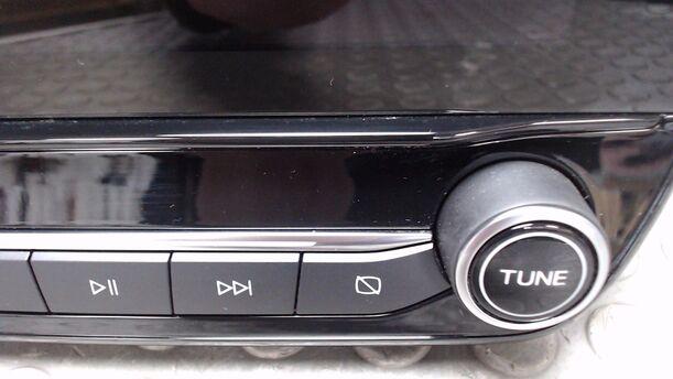 Foto: DISPLAY / BILDSCHIRM MULTIMEDIASYSTEM ( TOUCHSCREEN ) eines Ford Fiesta 1.0 EcoBoost S&S Aut.