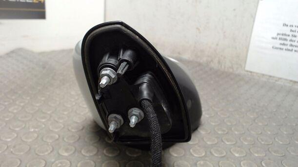 Foto: AUSSENSPIEGEL LINKS ELEKTRISCH VERSTELLBAR / ANKLAPPBAR eines Ford Fiesta 1.0 EcoBoost S&S Aut.