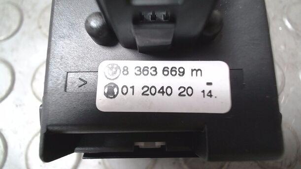Foto: SCHEIBENWISCHERSCHALTER eines BMW X3 3.0d