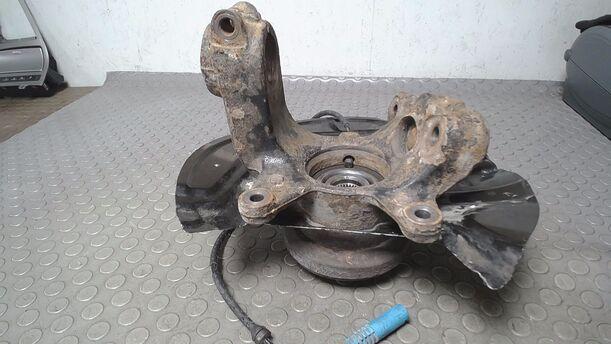 Foto: ACHSSCHENKEL/ SCHWENKLAGER VORN LINKS eines BMW X3 3.0d