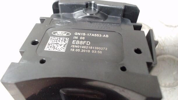 Foto: SCHEIBENWISCHERSCHALTER eines Ford Fiesta 1.0 EcoBoost S&S Aut.