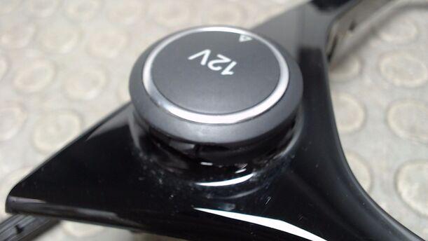 Foto: ZIERLEISTE AMATURENBRETT eines Ford Fiesta 1.0 EcoBoost S&S Aut.
