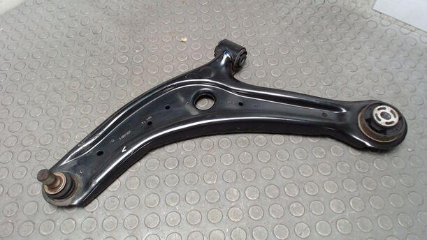 Foto: QUERLENKER VORN LINKS eines Ford Fiesta 1.0 EcoBoost S&S Aut.