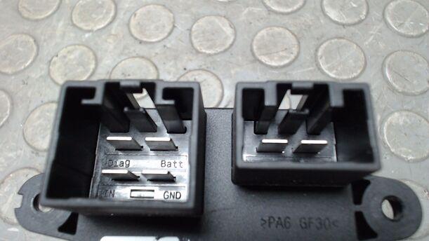 Foto: WIDERSTAND HEIZUNGSGEBLÄSE eines Ford Fiesta 1.0 EcoBoost S&S Aut.