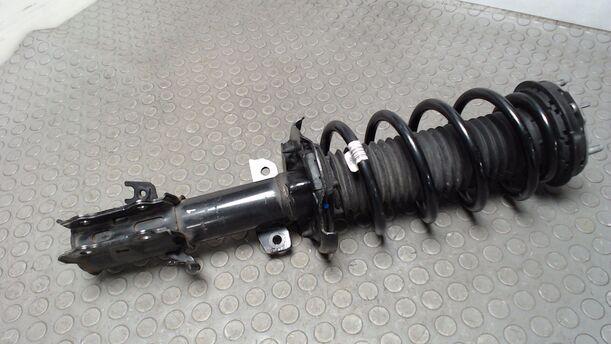 Foto: FEDERBEIN VORN LINKS eines Ford Fiesta 1.0 EcoBoost S&S Aut.
