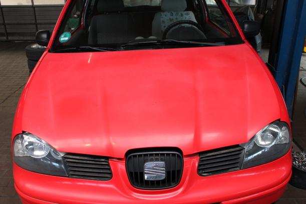 Foto: MOTORHAUBE ( AB 2000 ) eines Seat Arosa 1.0