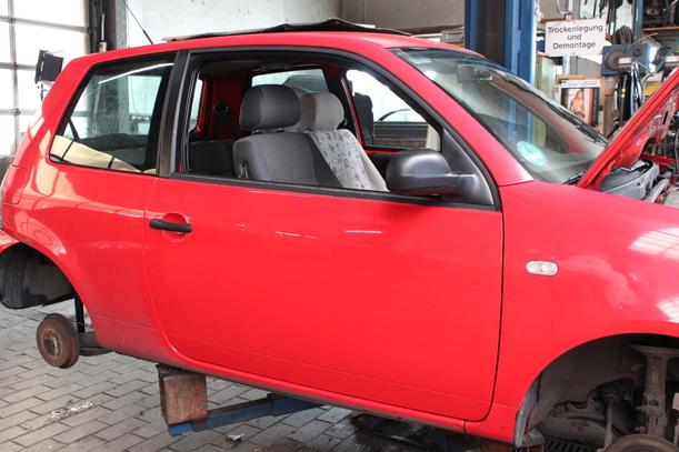 Foto: TÜR VORN RECHTS eines Seat Arosa 1.0
