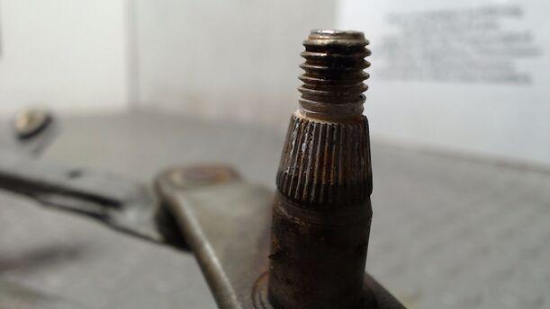 Foto: SCHEIBENWISCHERMOTOR VORN eines Seat Arosa 1.0