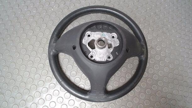 Foto: LEDERLENKRAD ( OHNE AIRBAG ) eines Mercedes-Benz A 150