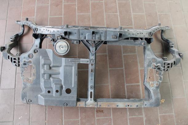 Foto: FRONTBLECH ( FACELIFT AB 2008 ) eines Kia Picanto 1.1