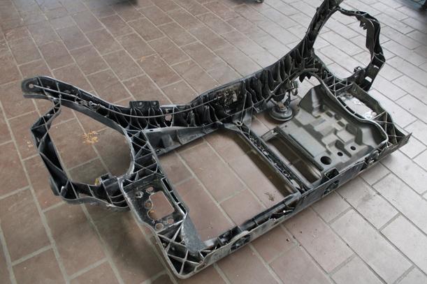 Foto: FRONTBLECH ( FACELIFT AB 2008 ) eines Kia Picanto 1.1