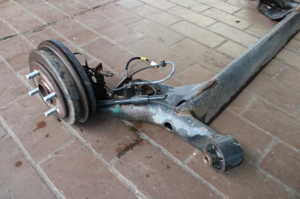 Foto: HINTERACHSE eines Kia Picanto 1.1
