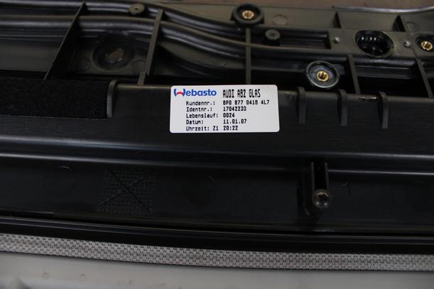 Foto: GLASSCHIEBEDACH / SONNENFENSTER eines Audi A3 2.0 TDI DPF