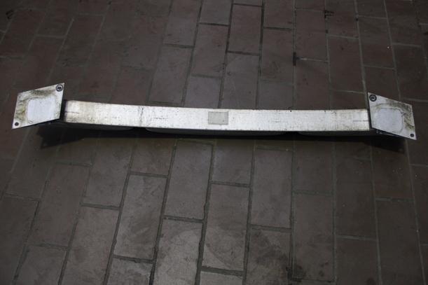 Foto: VERSTÄRKUNG HINTEN eines Audi A3 2.0 TDI DPF
