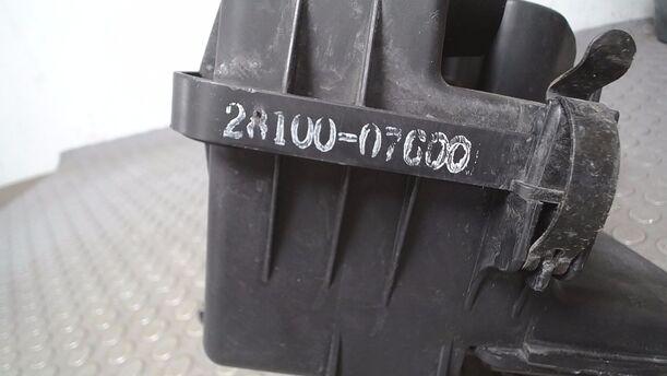 Foto: LUFTFILTERKASTEN eines Kia Picanto 1.1